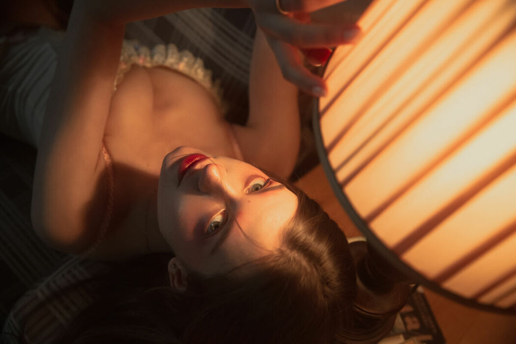 YiTuYu艺图语 Vol.9433 Zhu Li (15P)