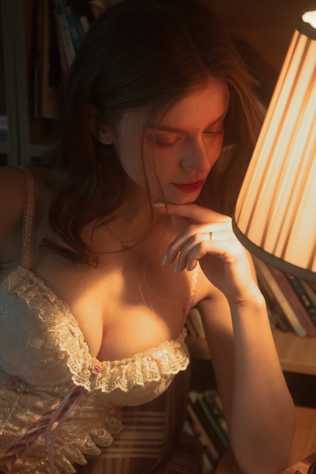 YiTuYu艺图语 Vol.9433 Zhu Li (15P)