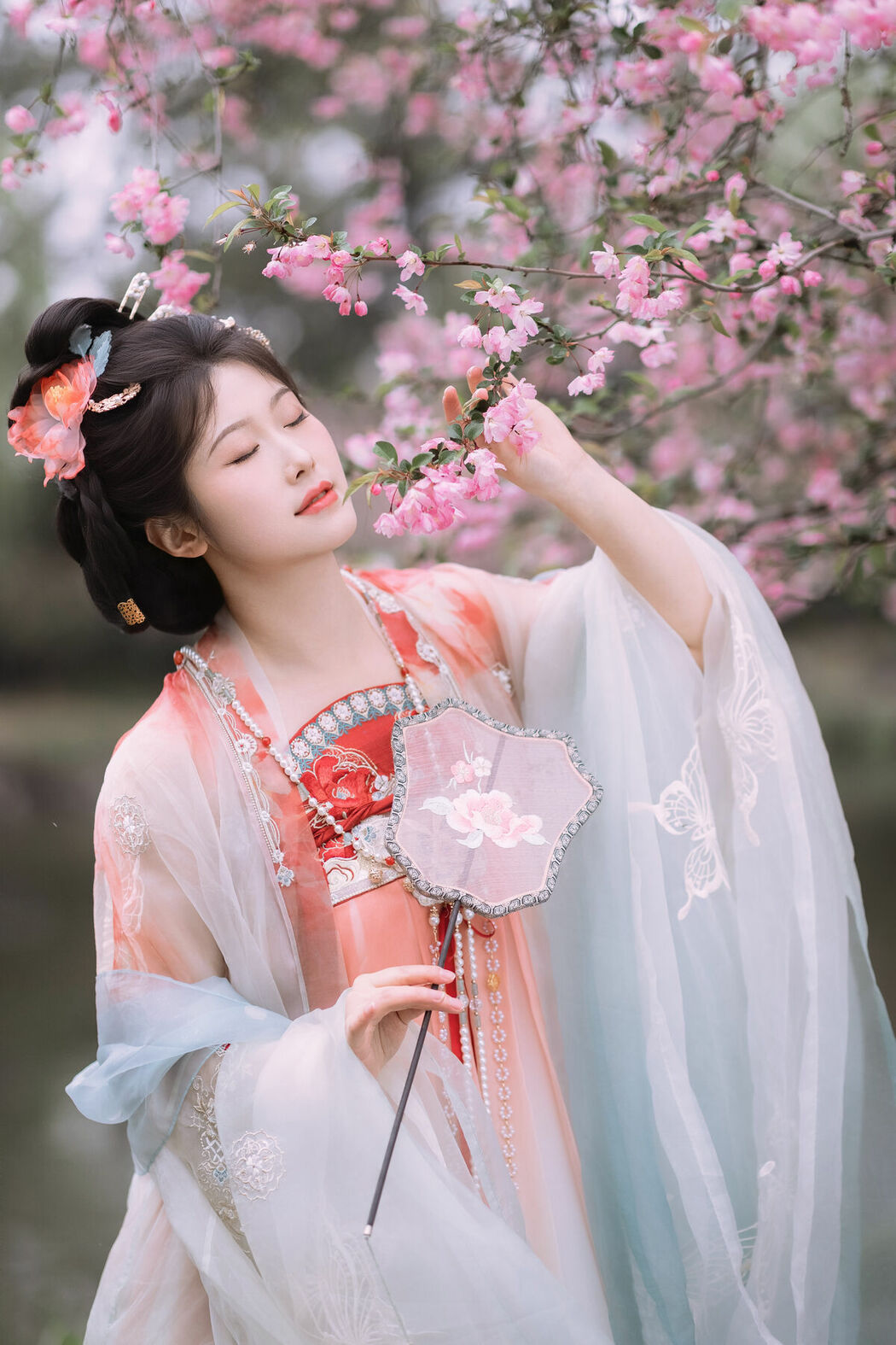 YiTuYu艺图语 Vol.9436 Sei Waka Shoka (44P)