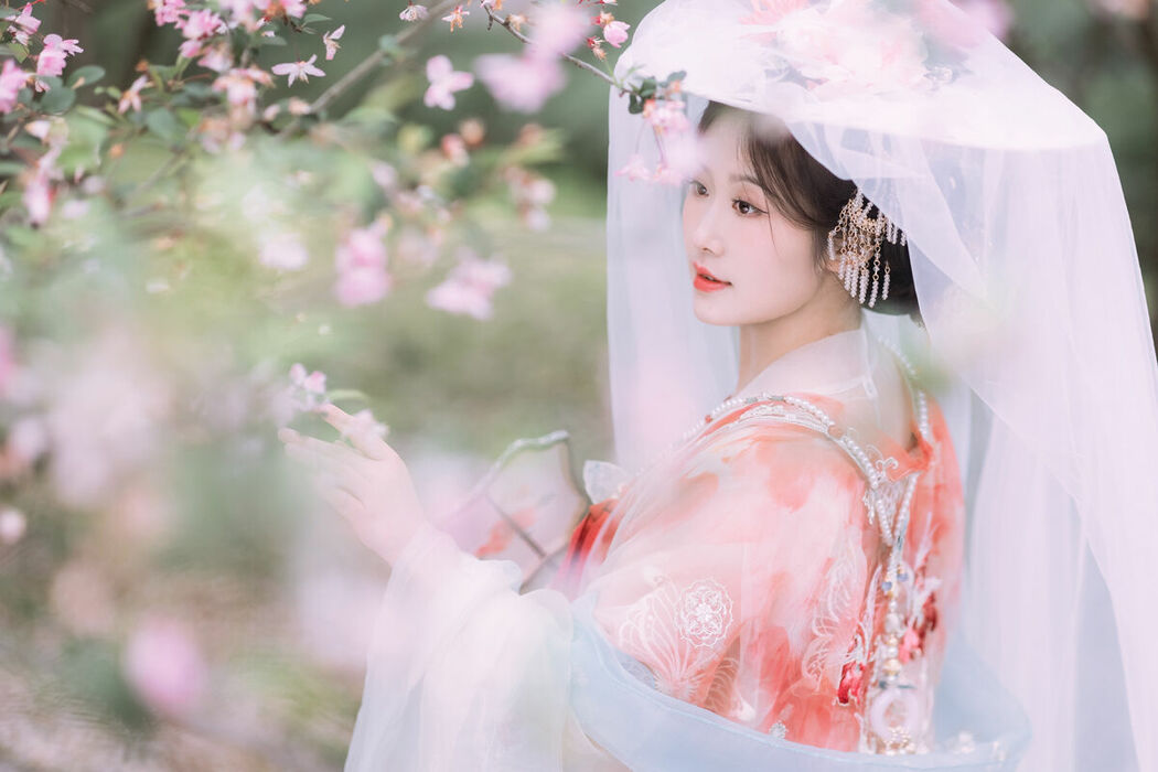 YiTuYu艺图语 Vol.9436 Sei Waka Shoka (44P)