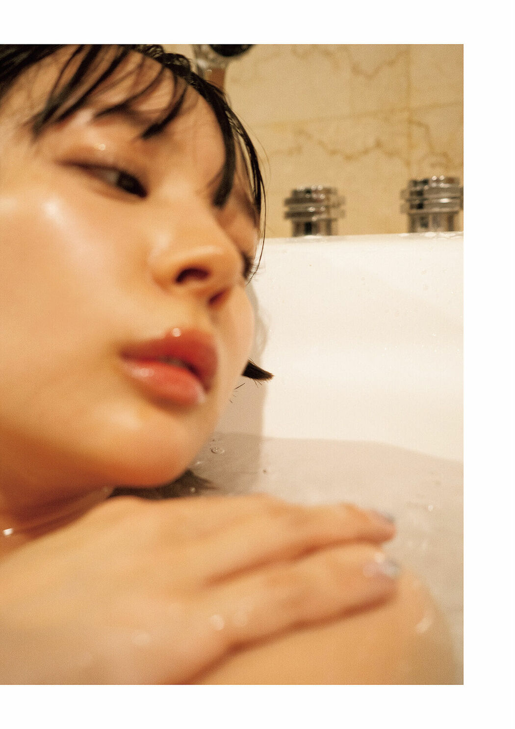 JP Sayaka Okada 岡田紗佳 – 写真集 嶺上開花 Another Edition (65P)