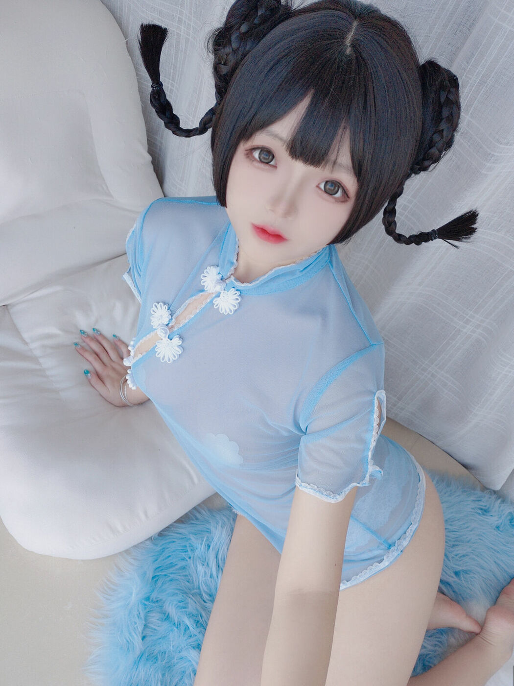 Coser@日奈娇 – 透明旗袍自拍 (48P)