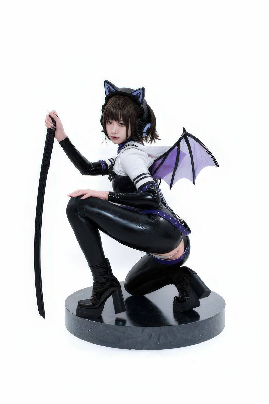Coser@柒柒要乖哦 – 白棚胶衣 (79P)