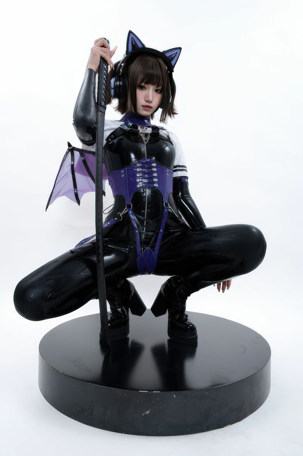 Coser@柒柒要乖哦 – 白棚胶衣 (79P)