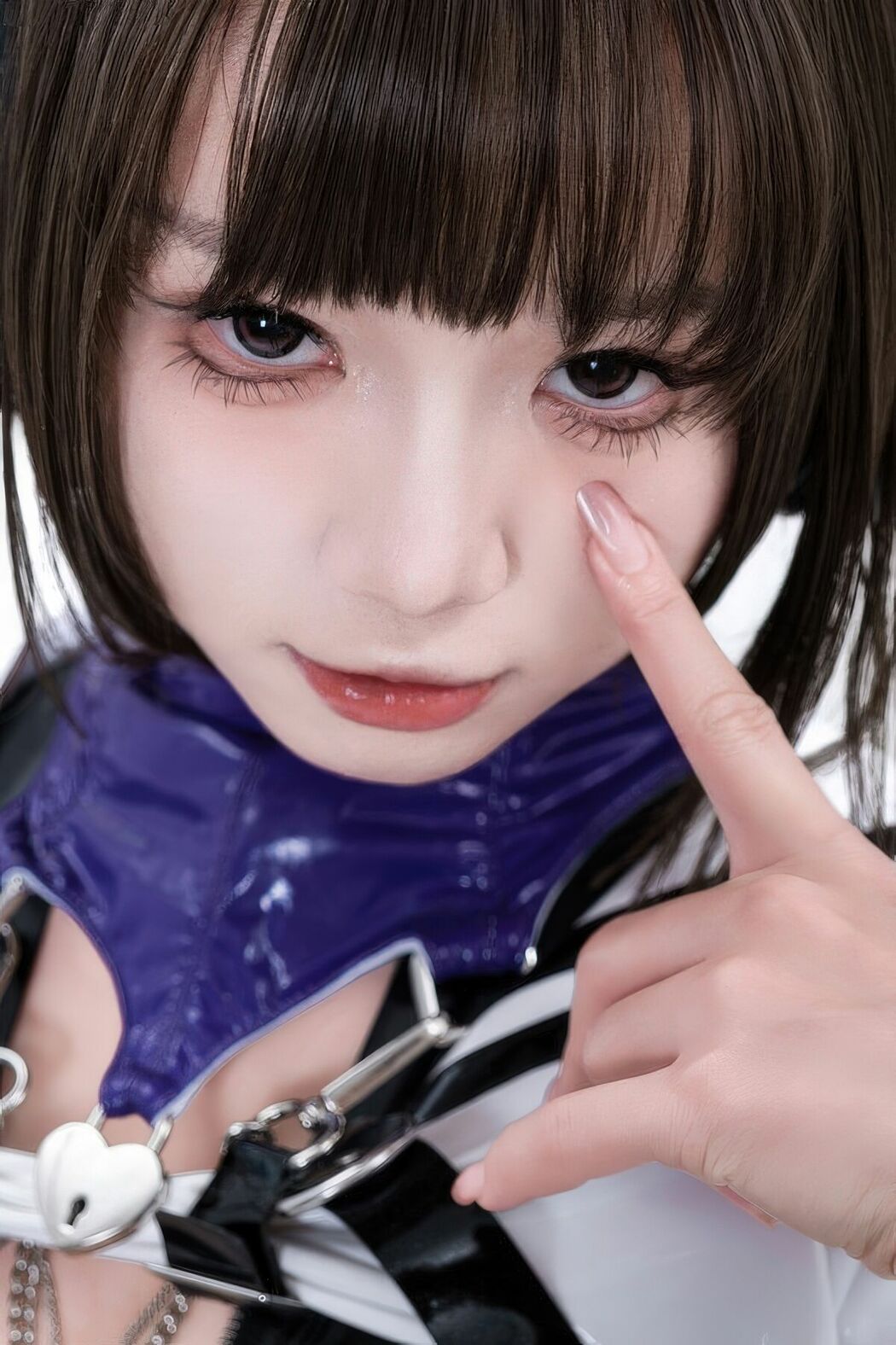 Coser@柒柒要乖哦 – 白棚胶衣 (79P)