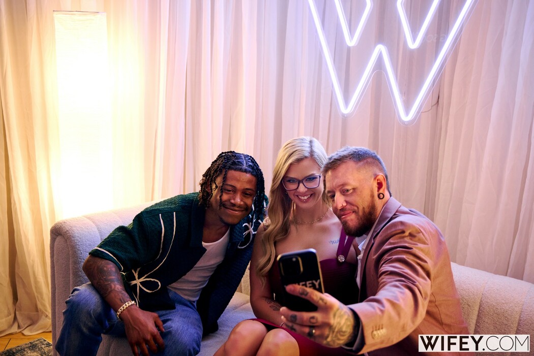 Ashley Thrives In The Wifey Studio, Delivering Hot Scenes With Lil D