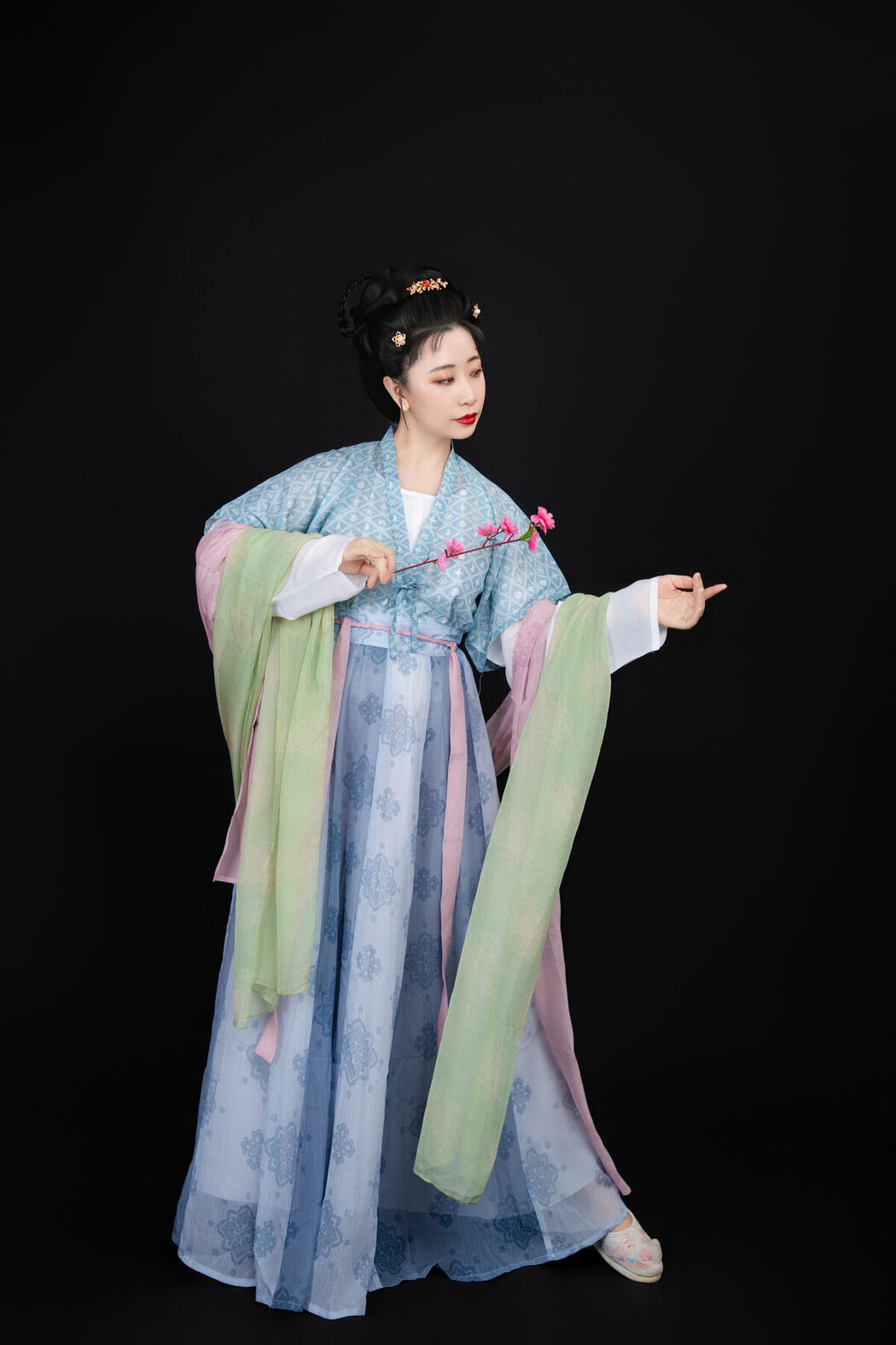 YiTuYu艺图语 Vol.9437 Ka Ka (23P)