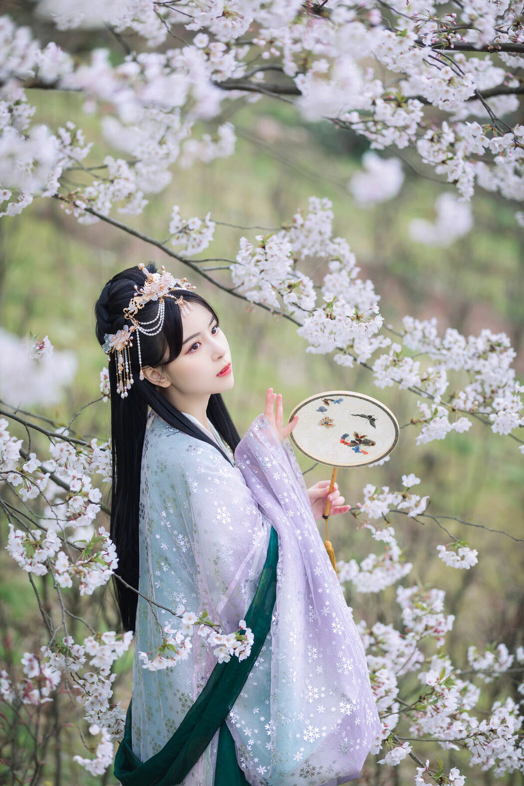 YiTuYu艺图语 Vol.9444 Gong Zi Bu Huai (21P)
