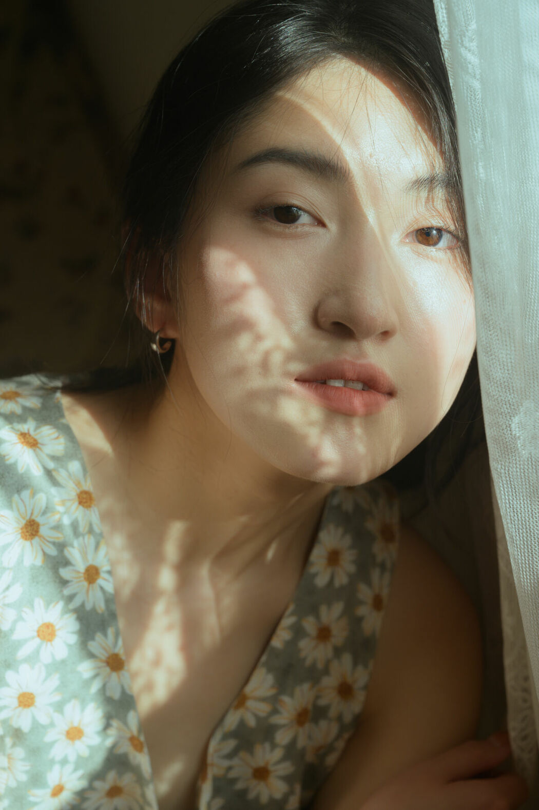 YiTuYu艺图语 Vol.9446 Ye Zhi Zhi Zhi (16P)