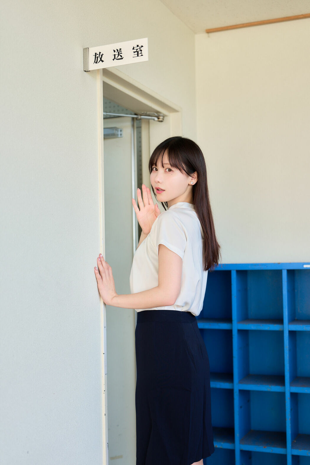 Coser@けん研 けんけん – ミルク先生の特別授業写真集 Milk Senseis Special Lesson Photo Collection Part01 (67P)