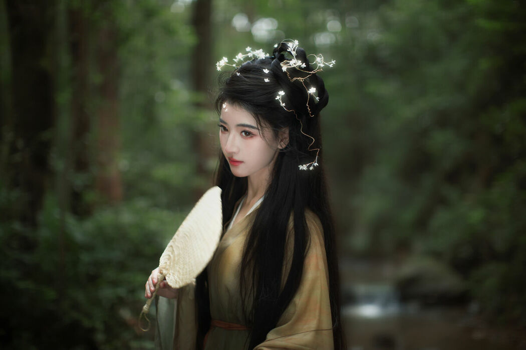 YiTuYu艺图语 Vol.9451 Dang Chu Jiao Ren Jia Xiao Tian Tian (17P)