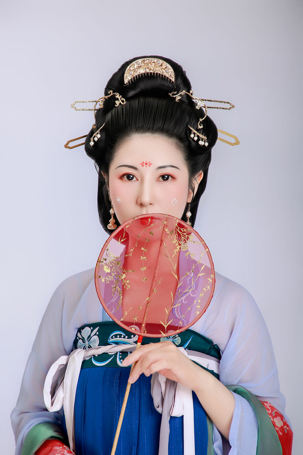 YiTuYu艺图语 Vol.9452 Xiao Yue Yue (23P)