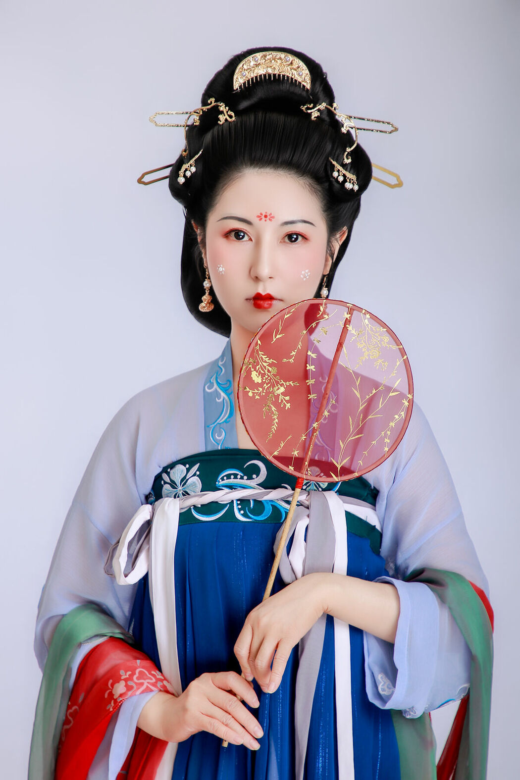 YiTuYu艺图语 Vol.9452 Xiao Yue Yue (23P)