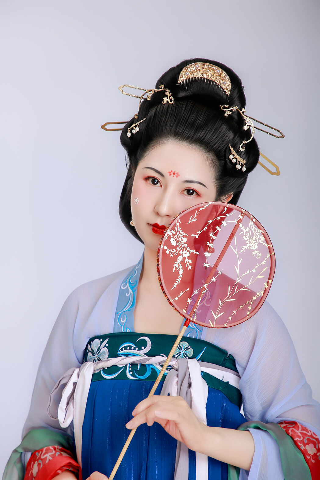 YiTuYu艺图语 Vol.9452 Xiao Yue Yue (23P)