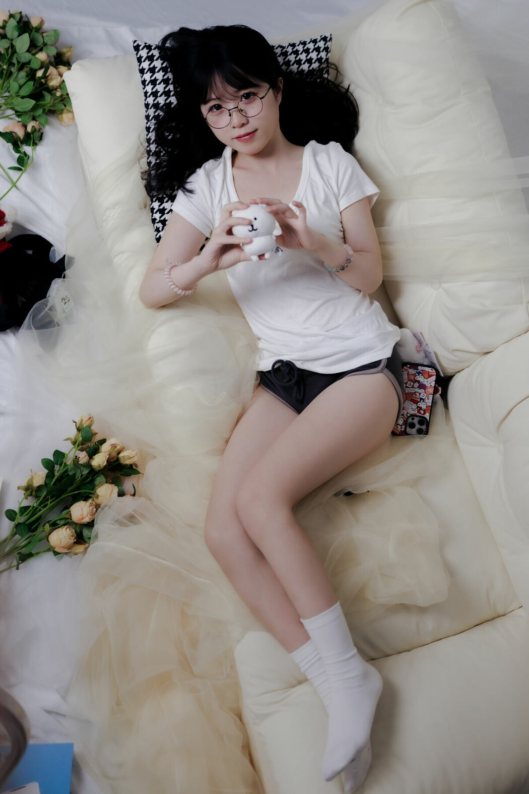YiTuYu艺图语 Vol.9455 Fei Bi (34P)