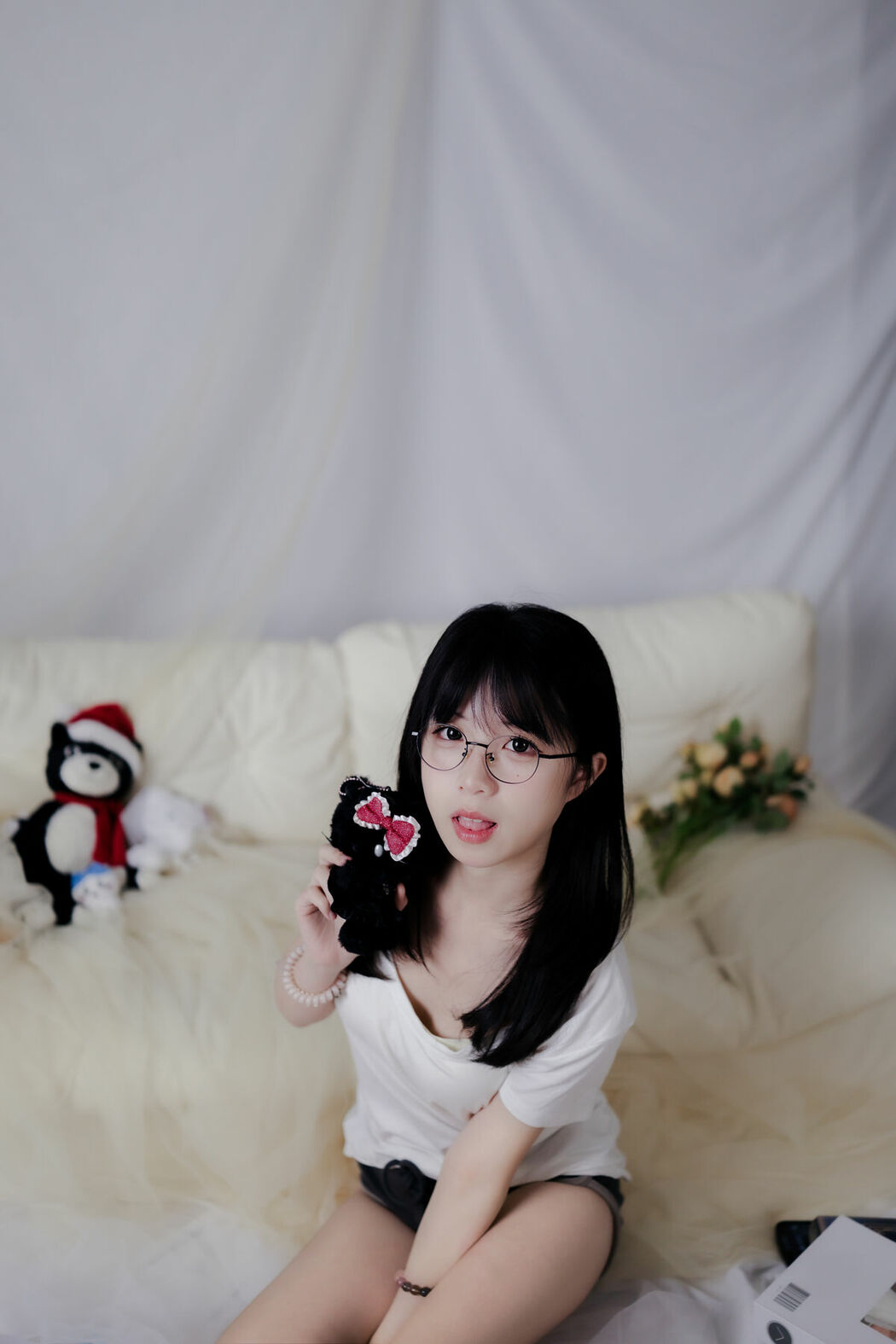 YiTuYu艺图语 Vol.9455 Fei Bi (34P)