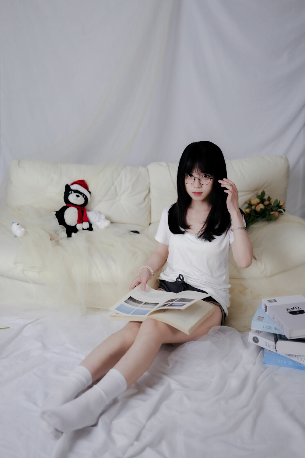 YiTuYu艺图语 Vol.9455 Fei Bi (34P)
