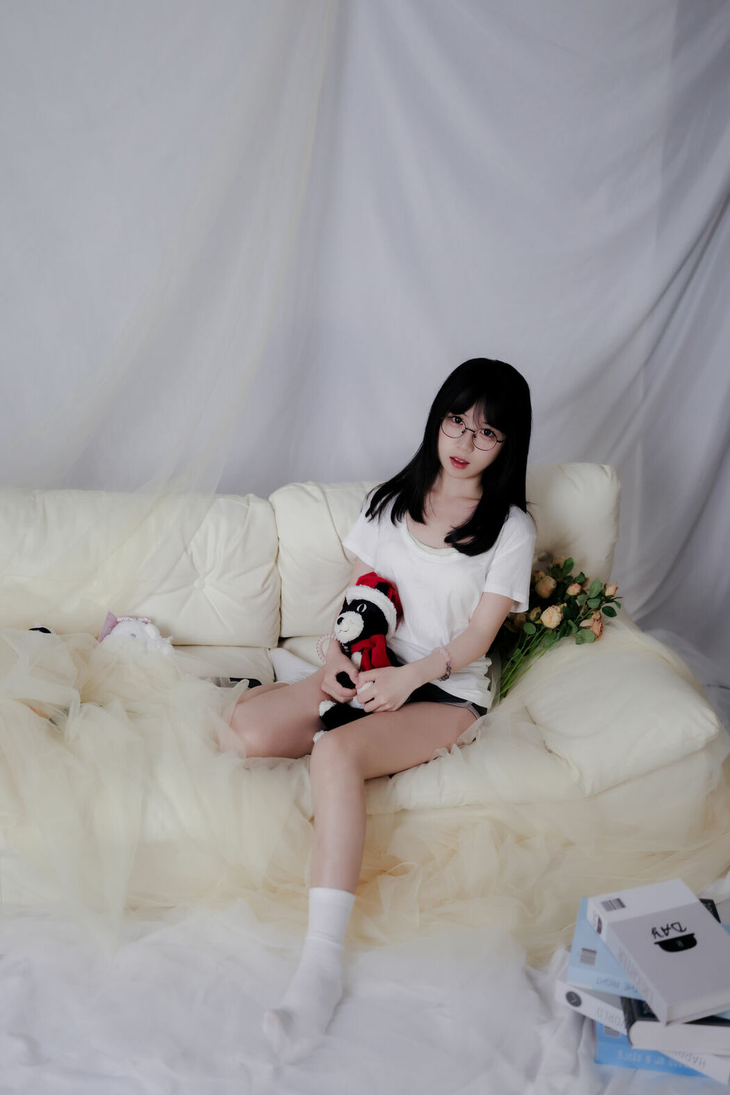 YiTuYu艺图语 Vol.9455 Fei Bi (34P)