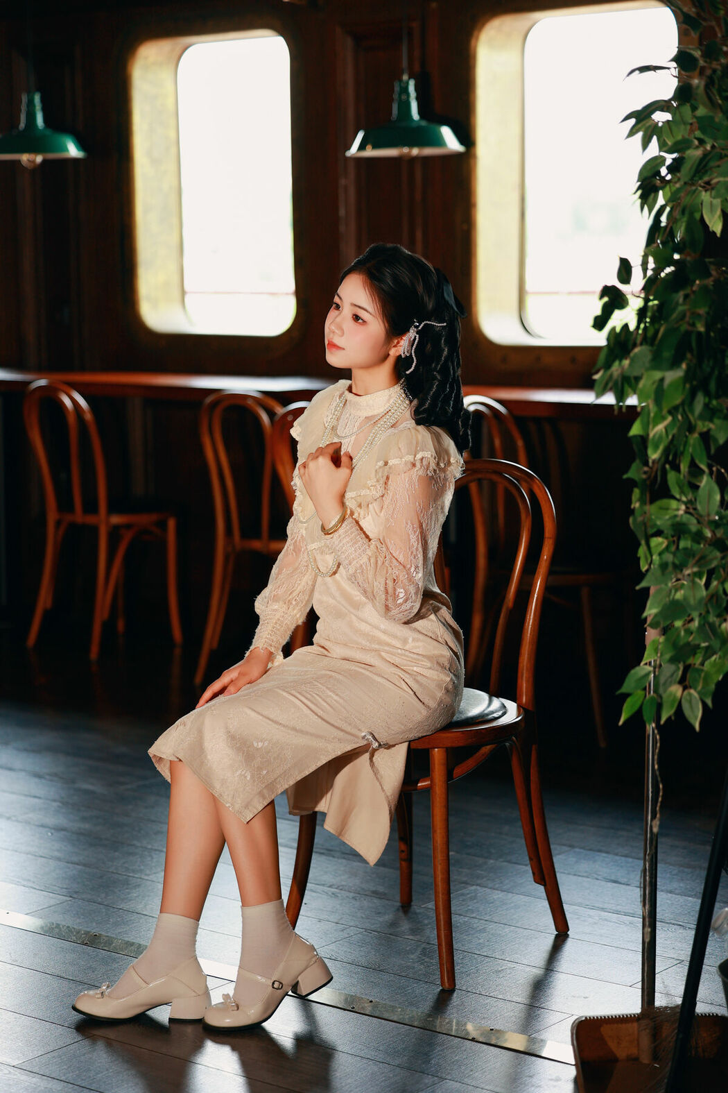 YiTuYu艺图语 Vol.9454 Xiao Du Tong Xue (36P)