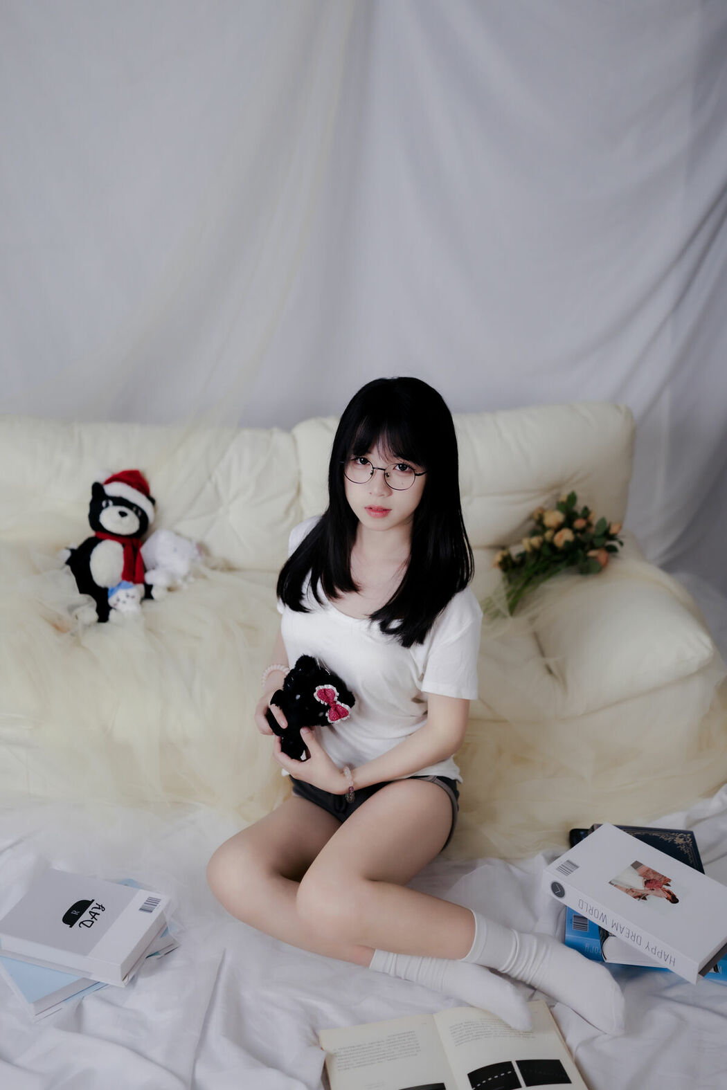 YiTuYu艺图语 Vol.9455 Fei Bi (34P)