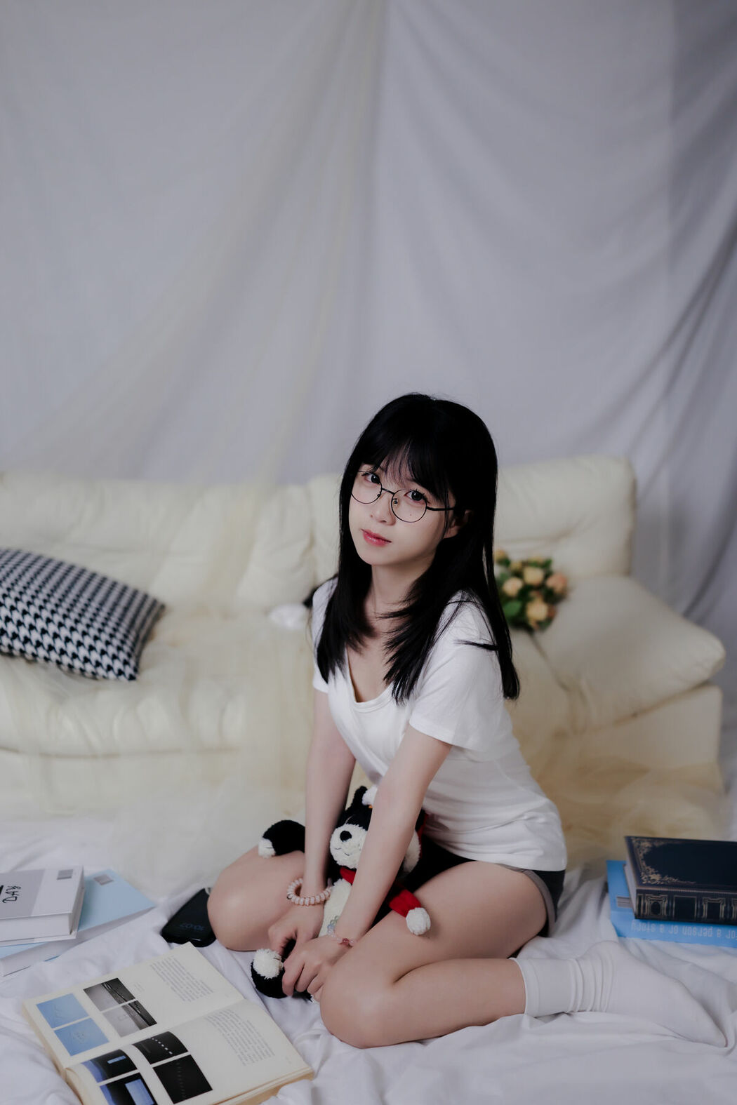 YiTuYu艺图语 Vol.9455 Fei Bi (34P)