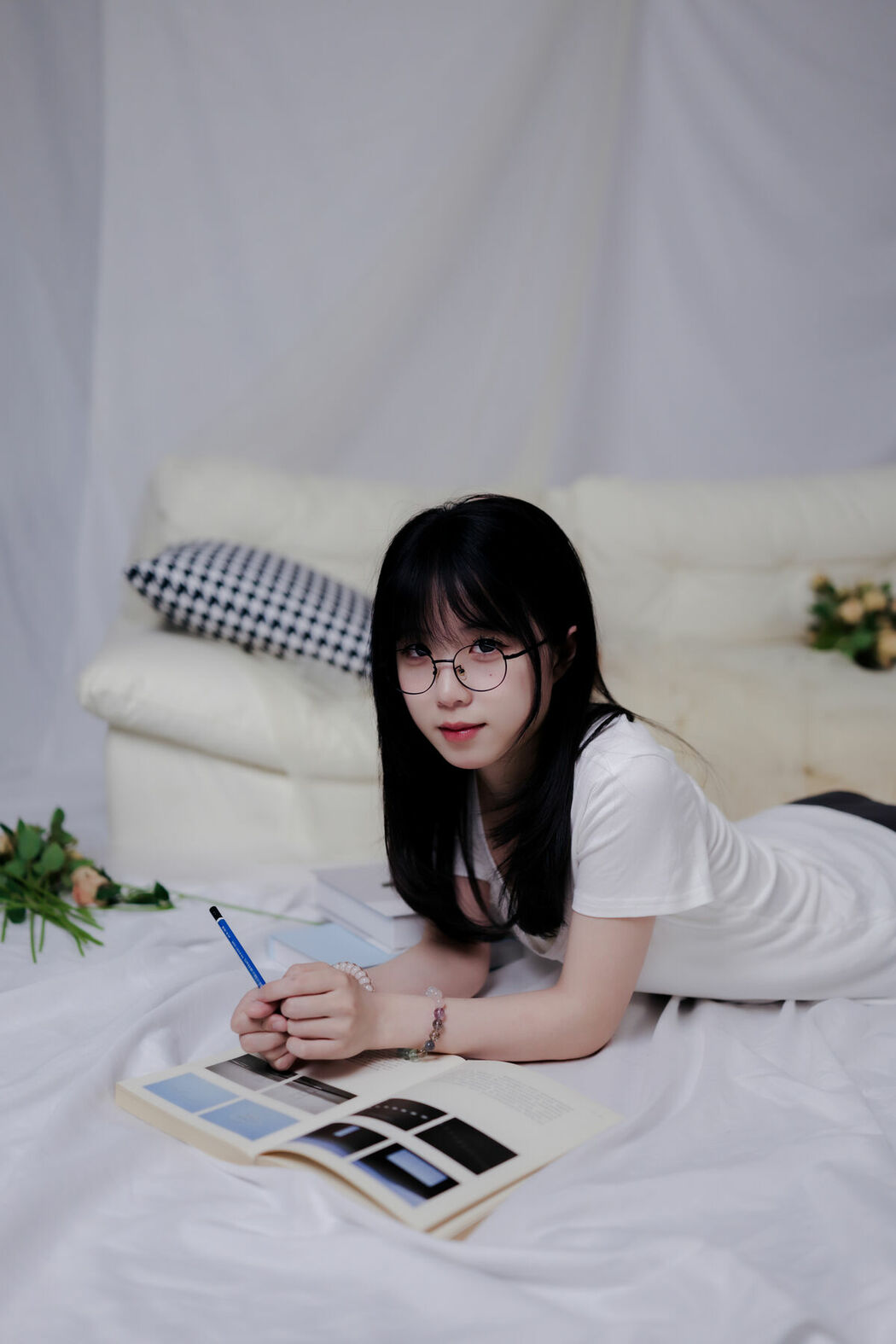 YiTuYu艺图语 Vol.9455 Fei Bi (34P)