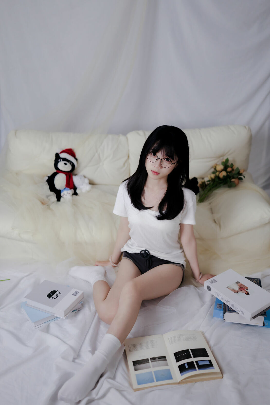 YiTuYu艺图语 Vol.9455 Fei Bi (34P)