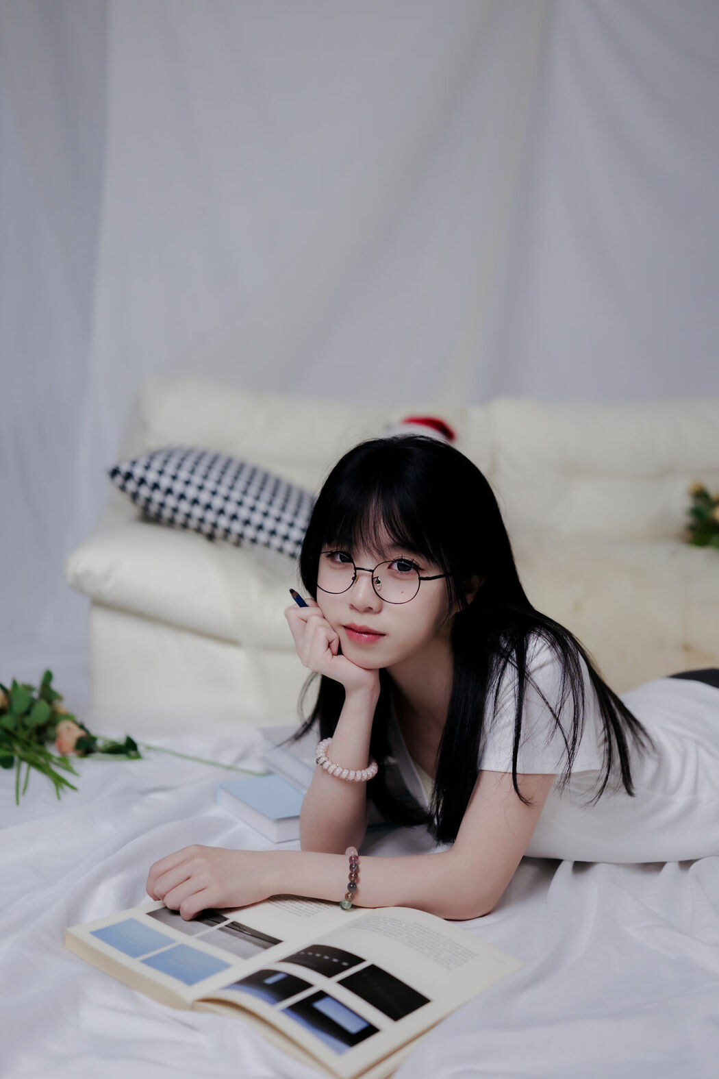 YiTuYu艺图语 Vol.9455 Fei Bi (34P)