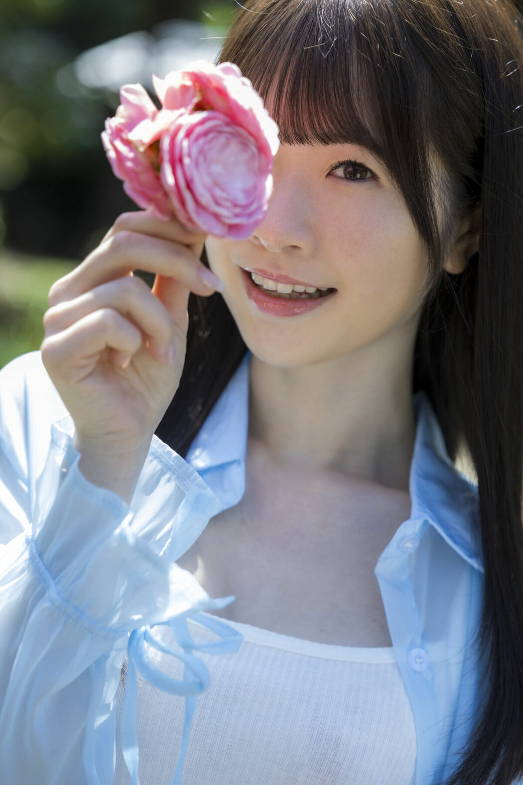 JP Emika Shirakami 白上咲花 – 写真集 百花繚乱 Part02 (52P)