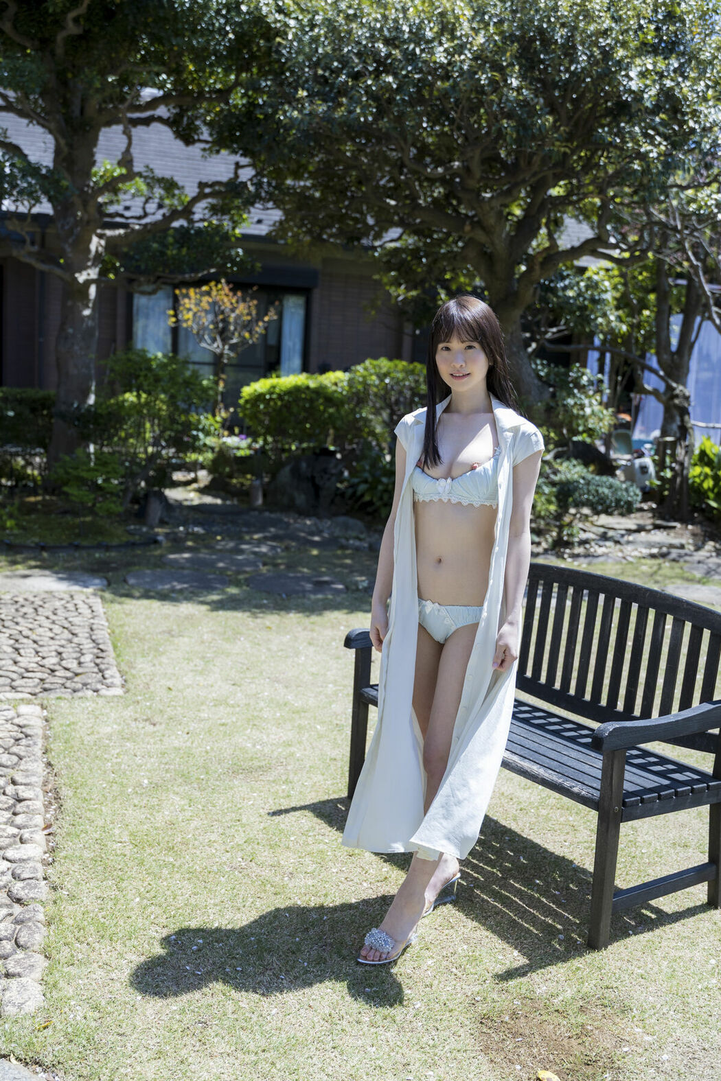 JP Emika Shirakami 白上咲花 – 写真集 百花繚乱 Part02 (52P)