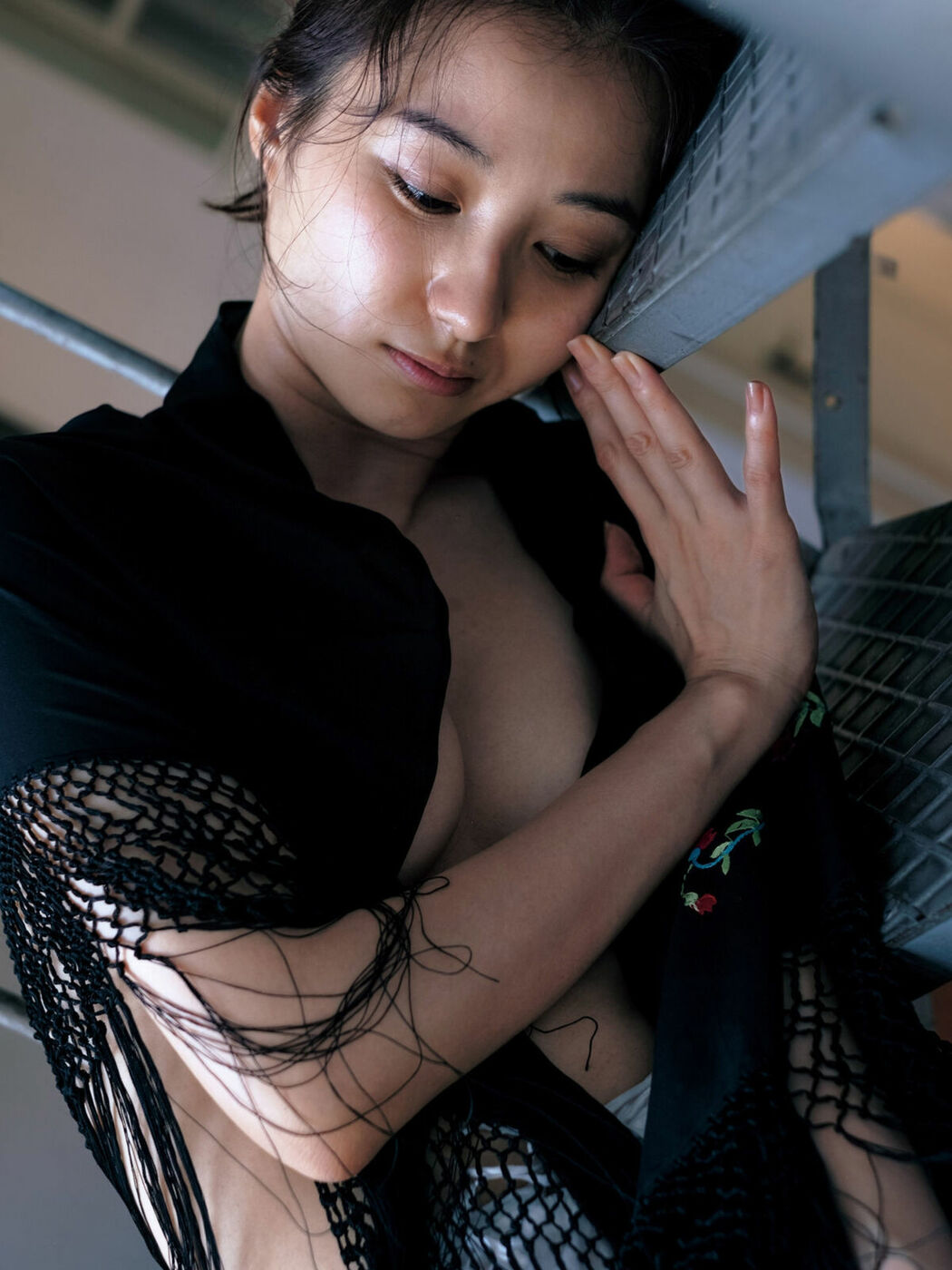 JP Riho Takada 高田里穂 – 電子版だけの特典40ページ付き 写真集 素描 Part01 (66P)