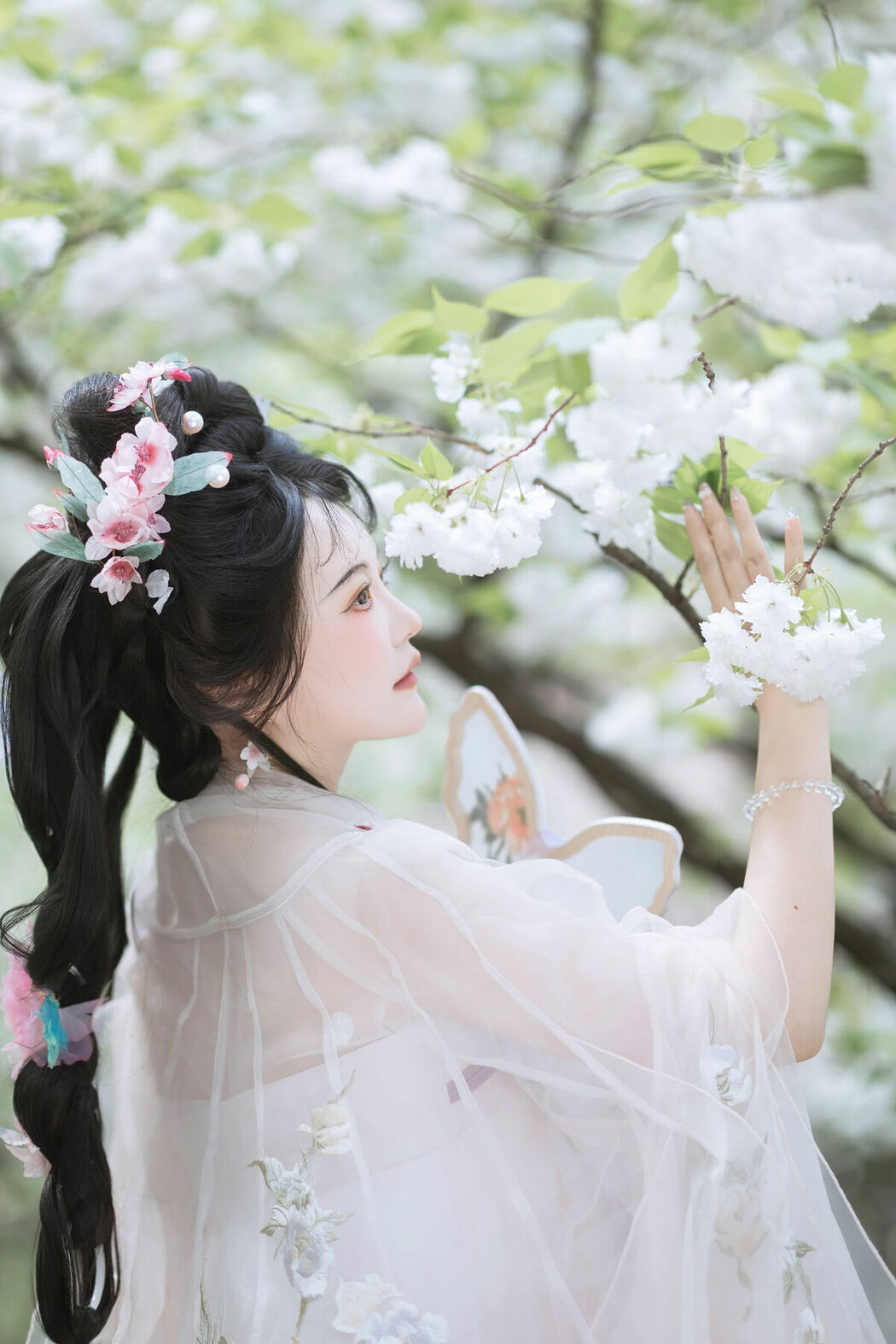 YiTuYu艺图语 Vol.9462 Lu Lu Haley (44P)