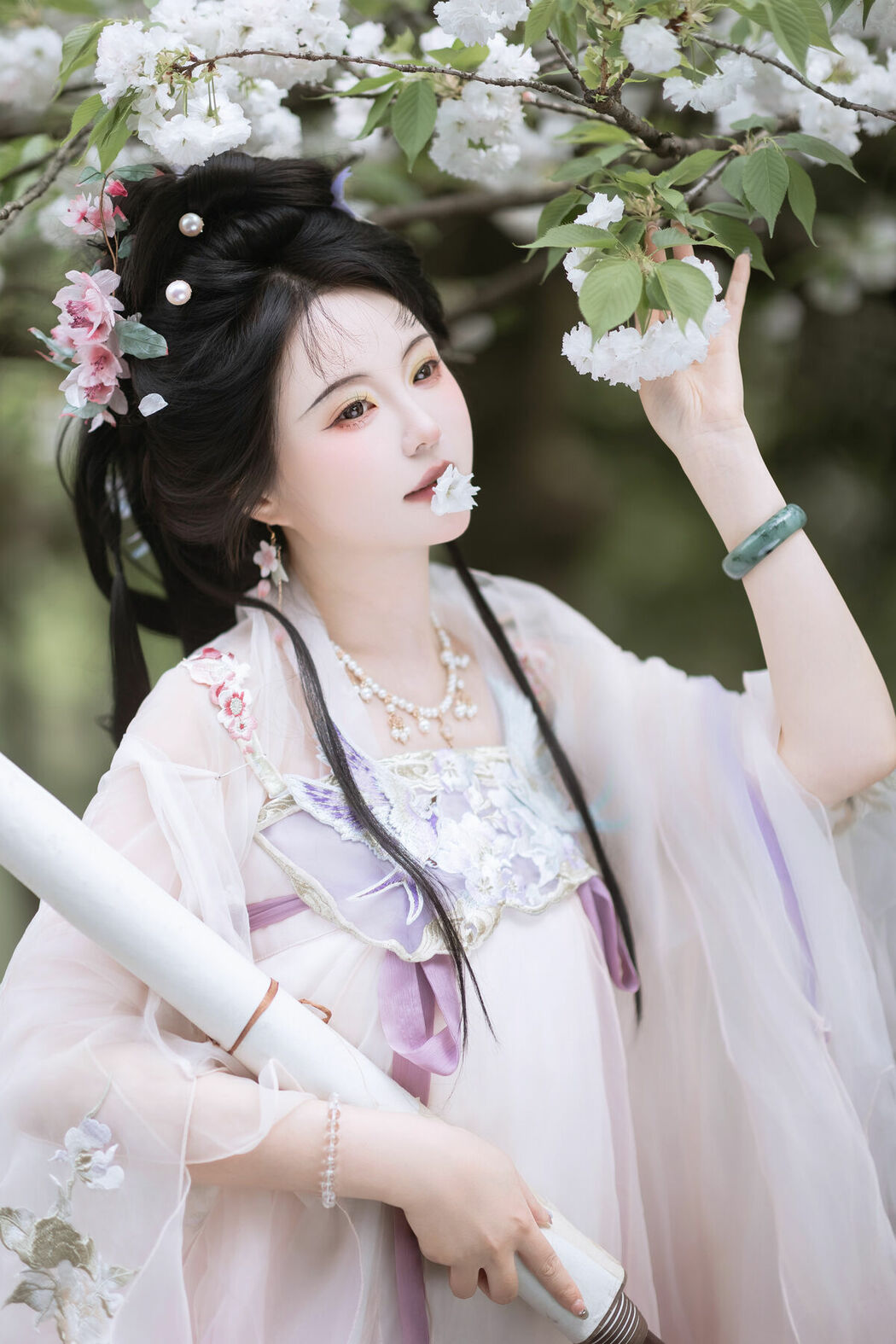 YiTuYu艺图语 Vol.9462 Lu Lu Haley (44P)