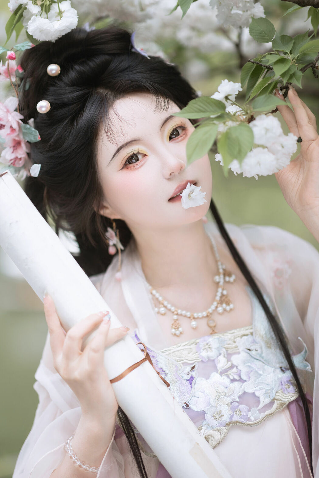 YiTuYu艺图语 Vol.9462 Lu Lu Haley (44P)
