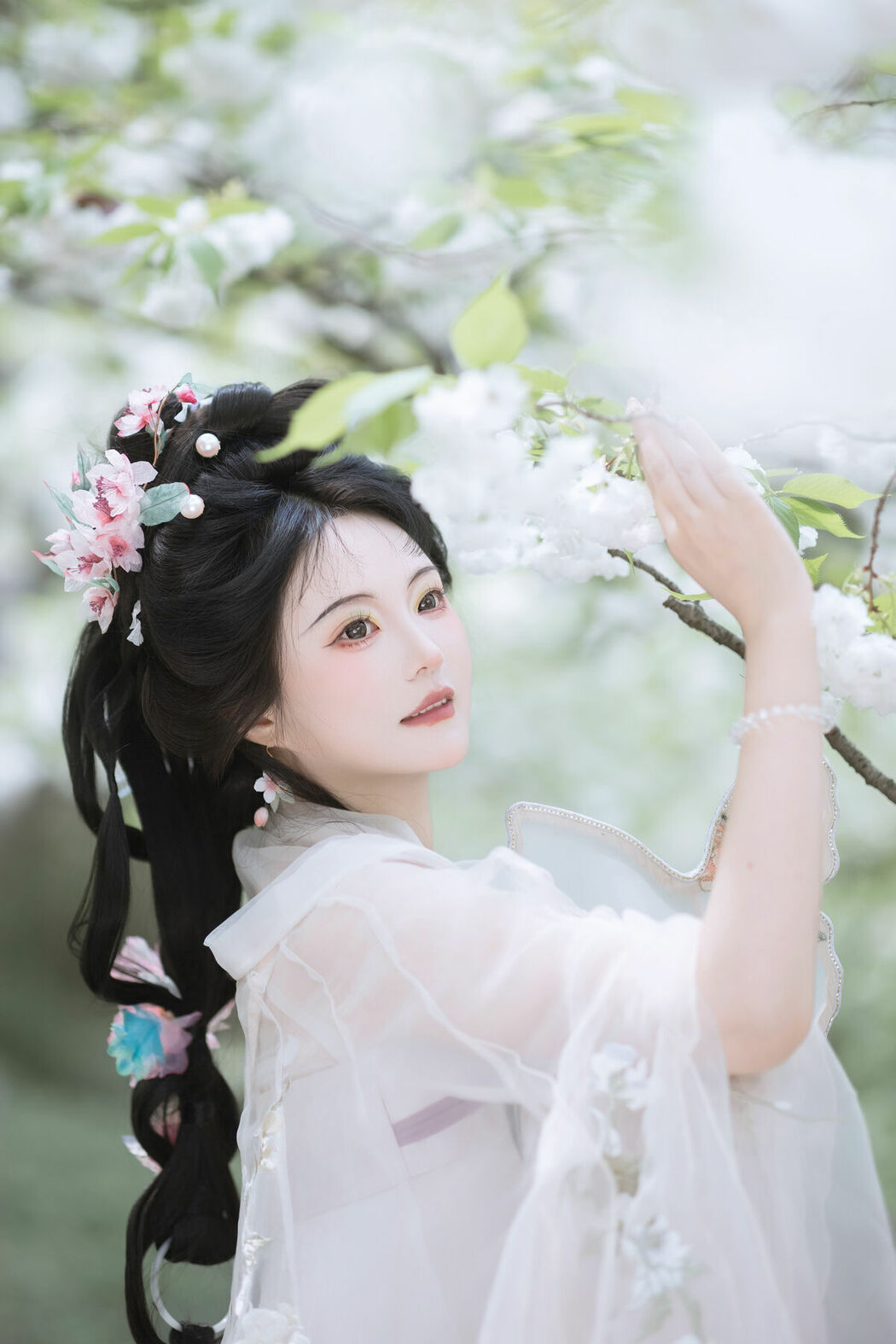 YiTuYu艺图语 Vol.9462 Lu Lu Haley (44P)