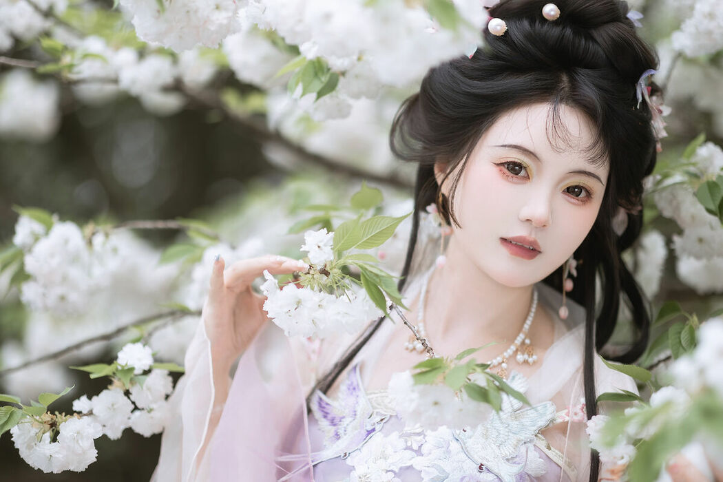 YiTuYu艺图语 Vol.9462 Lu Lu Haley (44P)
