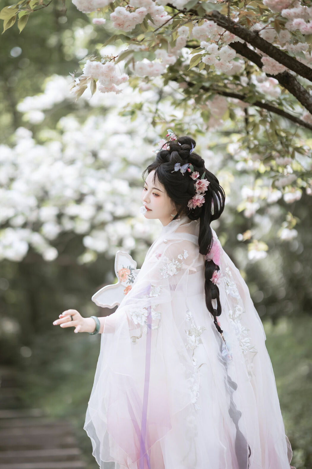 YiTuYu艺图语 Vol.9462 Lu Lu Haley (44P)