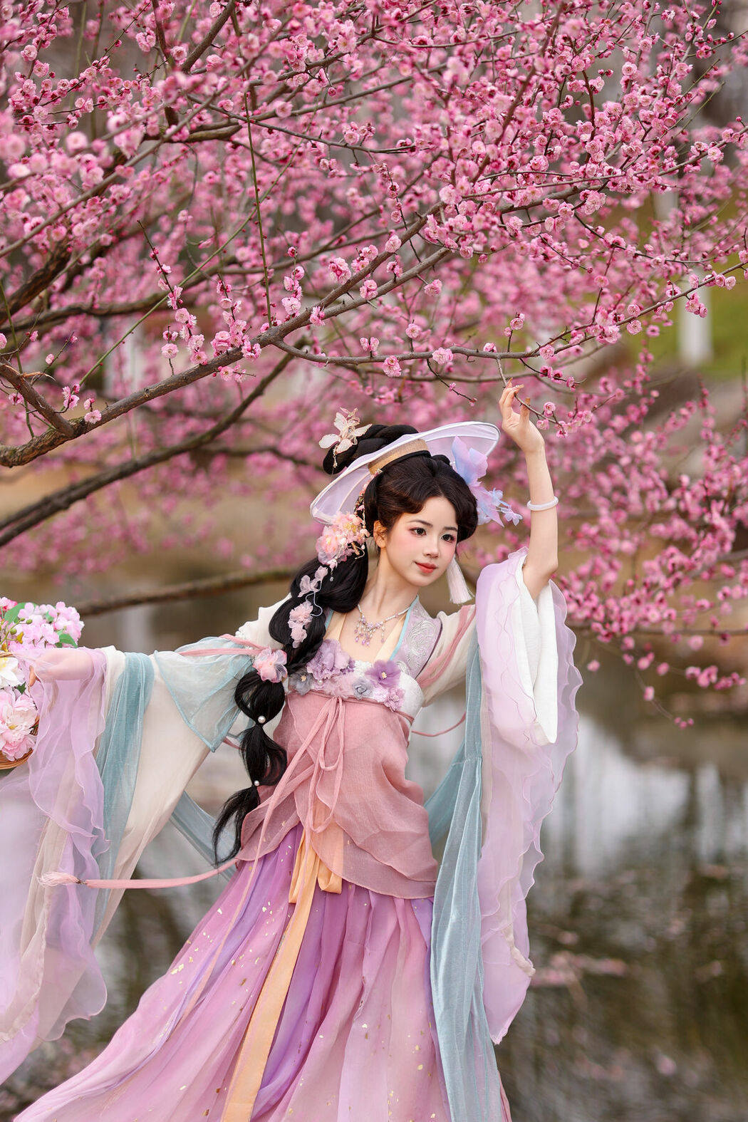 YiTuYu艺图语 Vol.9463 Xiao Du Tong Xue (47P)