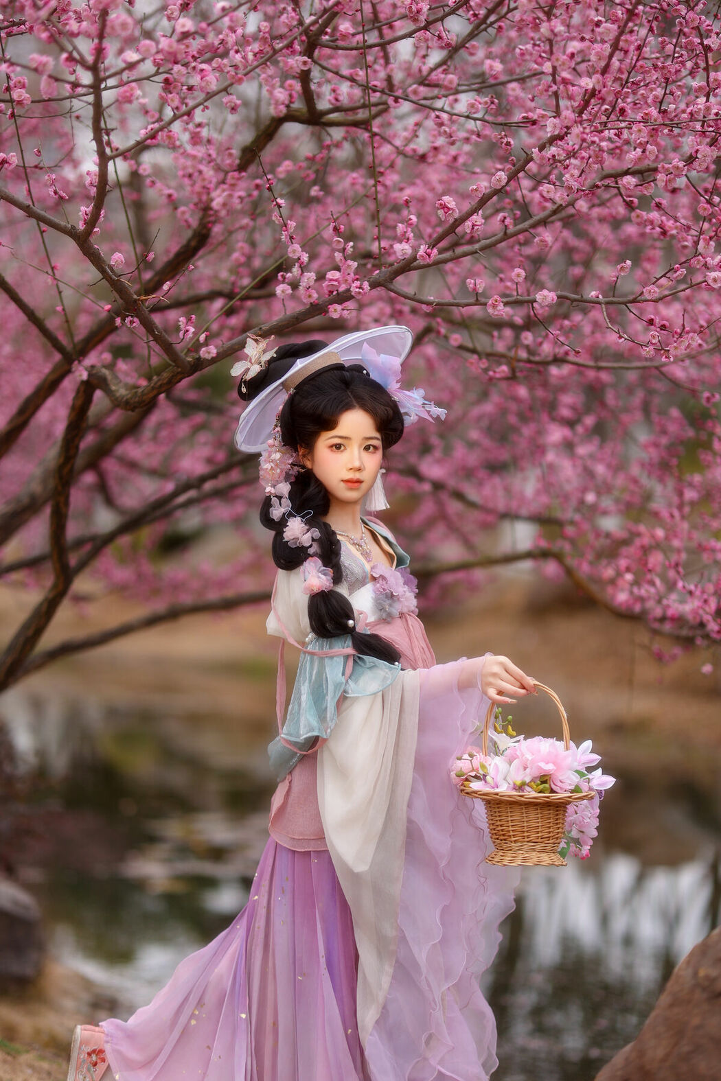 YiTuYu艺图语 Vol.9463 Xiao Du Tong Xue (47P)