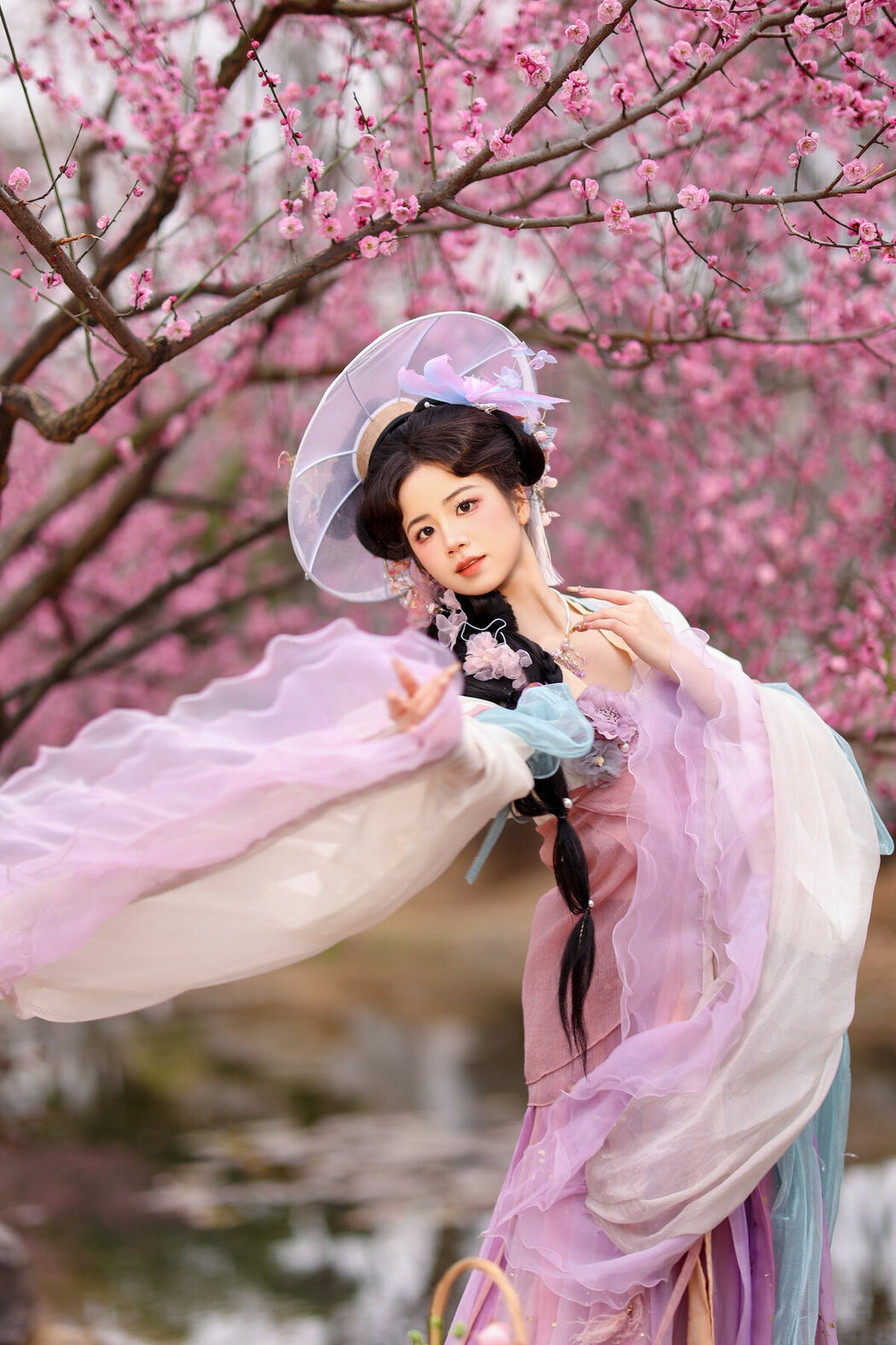 YiTuYu艺图语 Vol.9463 Xiao Du Tong Xue (47P)