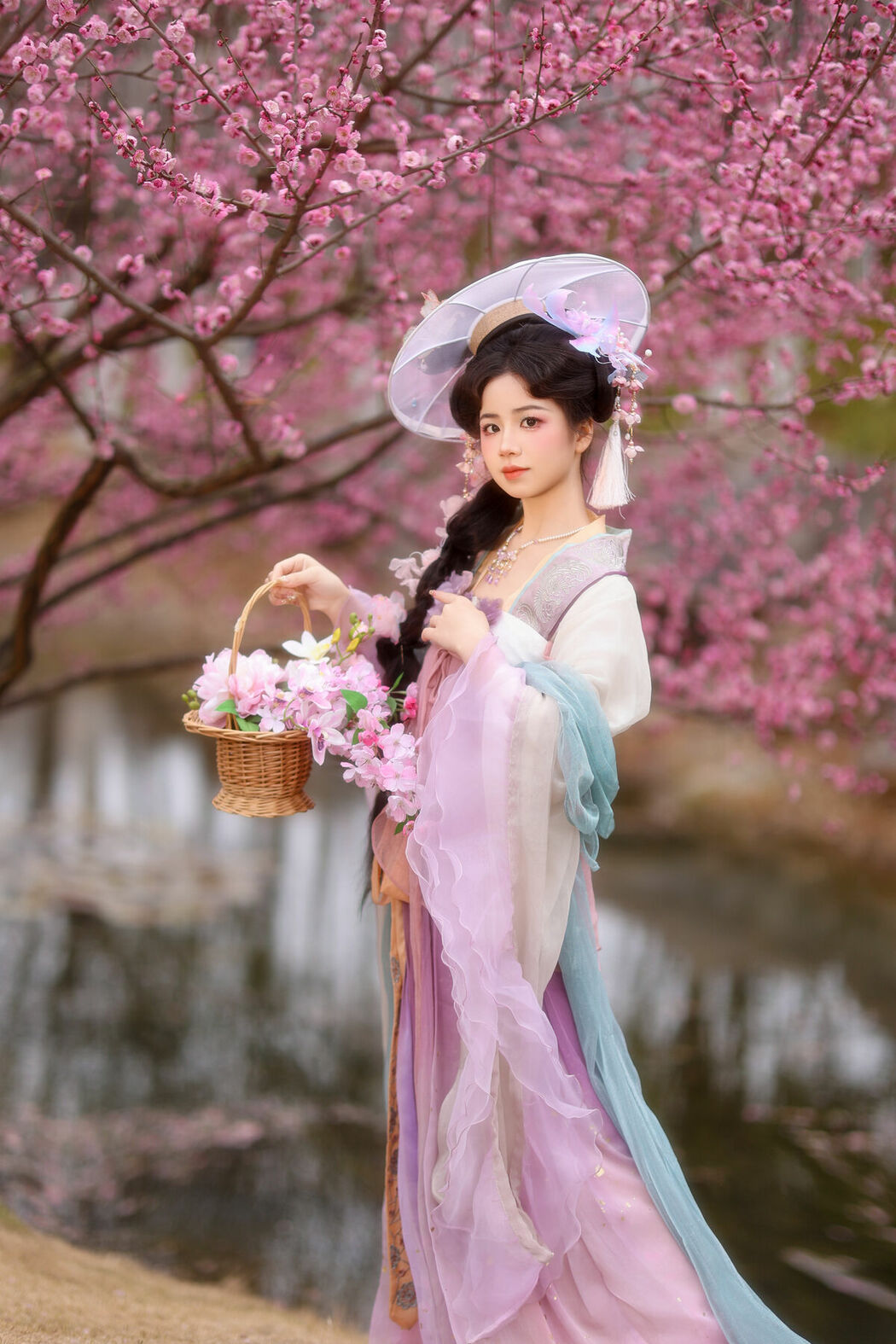 YiTuYu艺图语 Vol.9463 Xiao Du Tong Xue (47P)
