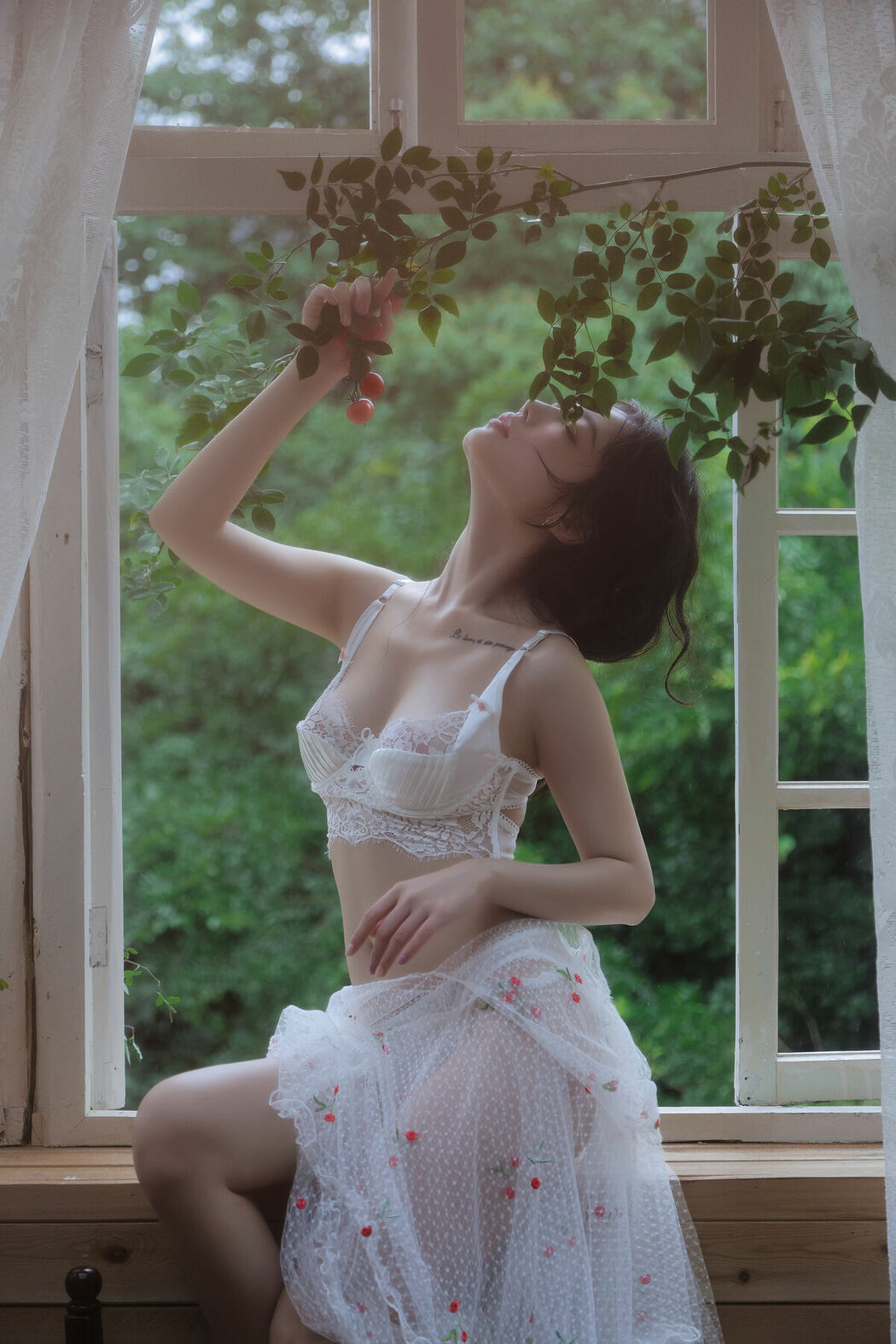 YiTuYu艺图语 Vol.9465 Tao Liang A Zhai (37P)