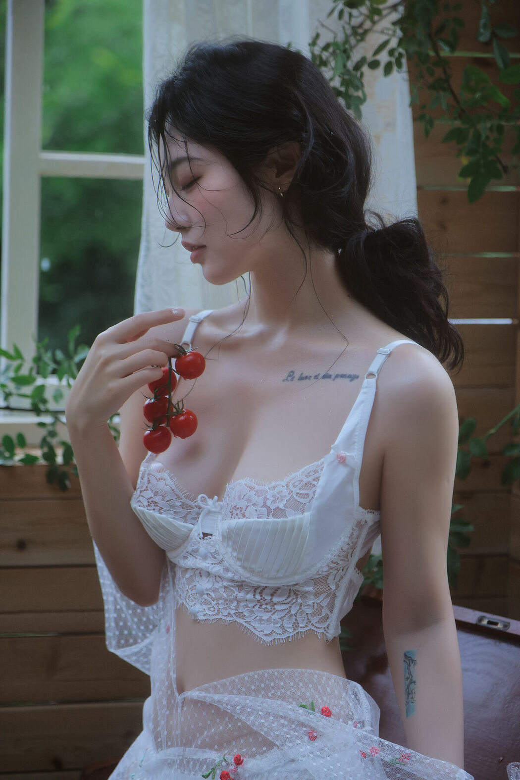 YiTuYu艺图语 Vol.9465 Tao Liang A Zhai (37P)