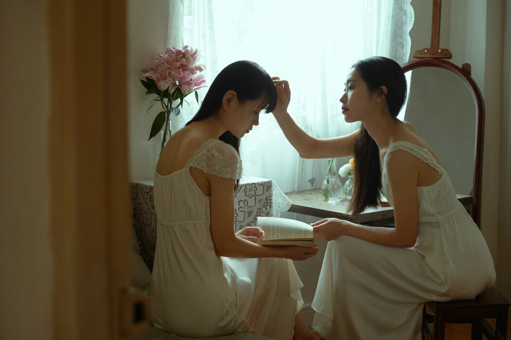 YiTuYu艺图语 Vol.9464 Ban Ge Yue Liang (17P)