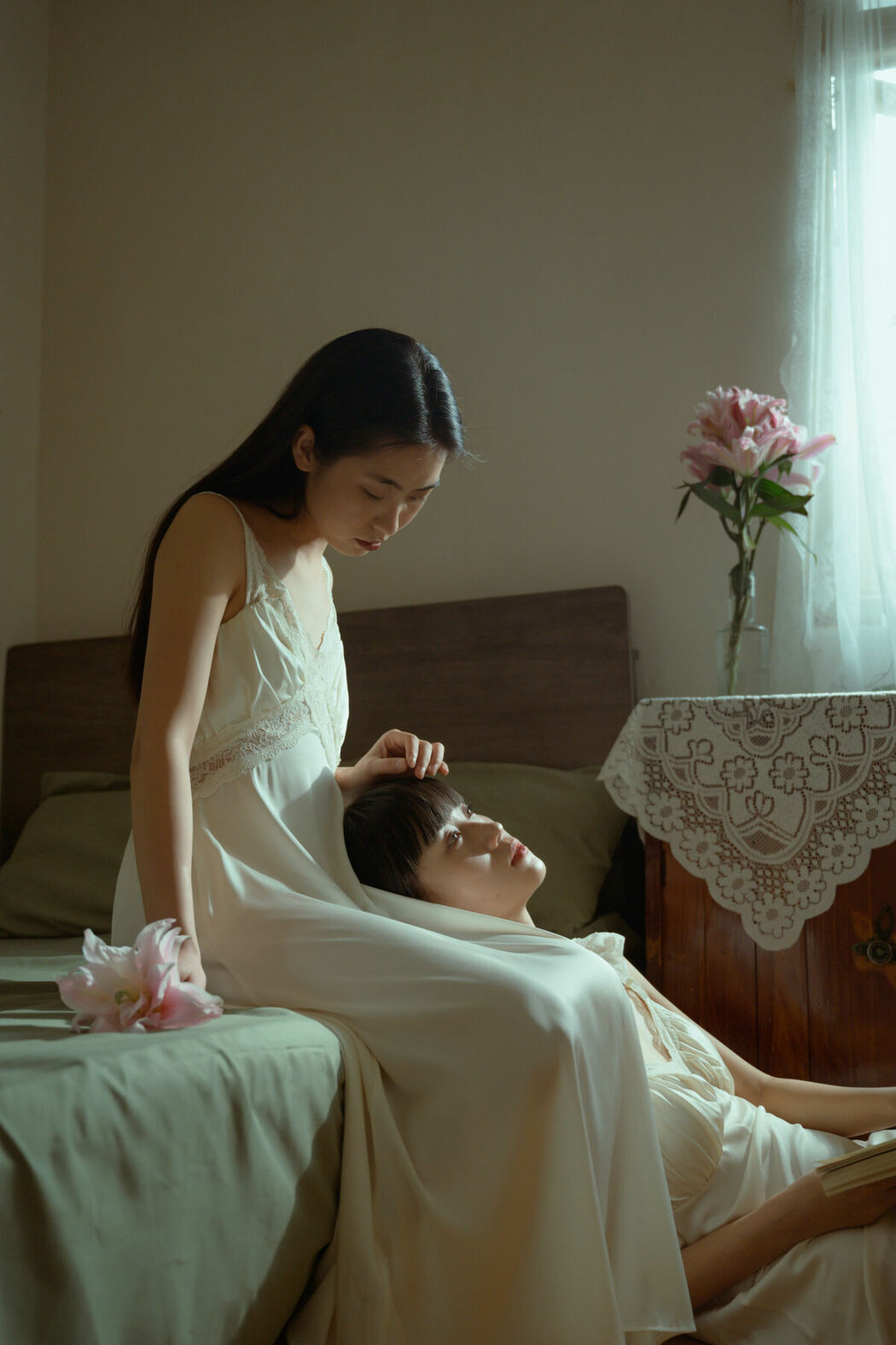 YiTuYu艺图语 Vol.9464 Ban Ge Yue Liang (17P)