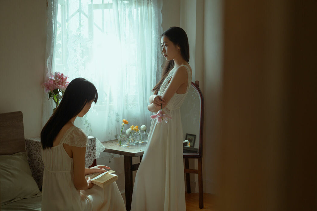 YiTuYu艺图语 Vol.9464 Ban Ge Yue Liang (17P)