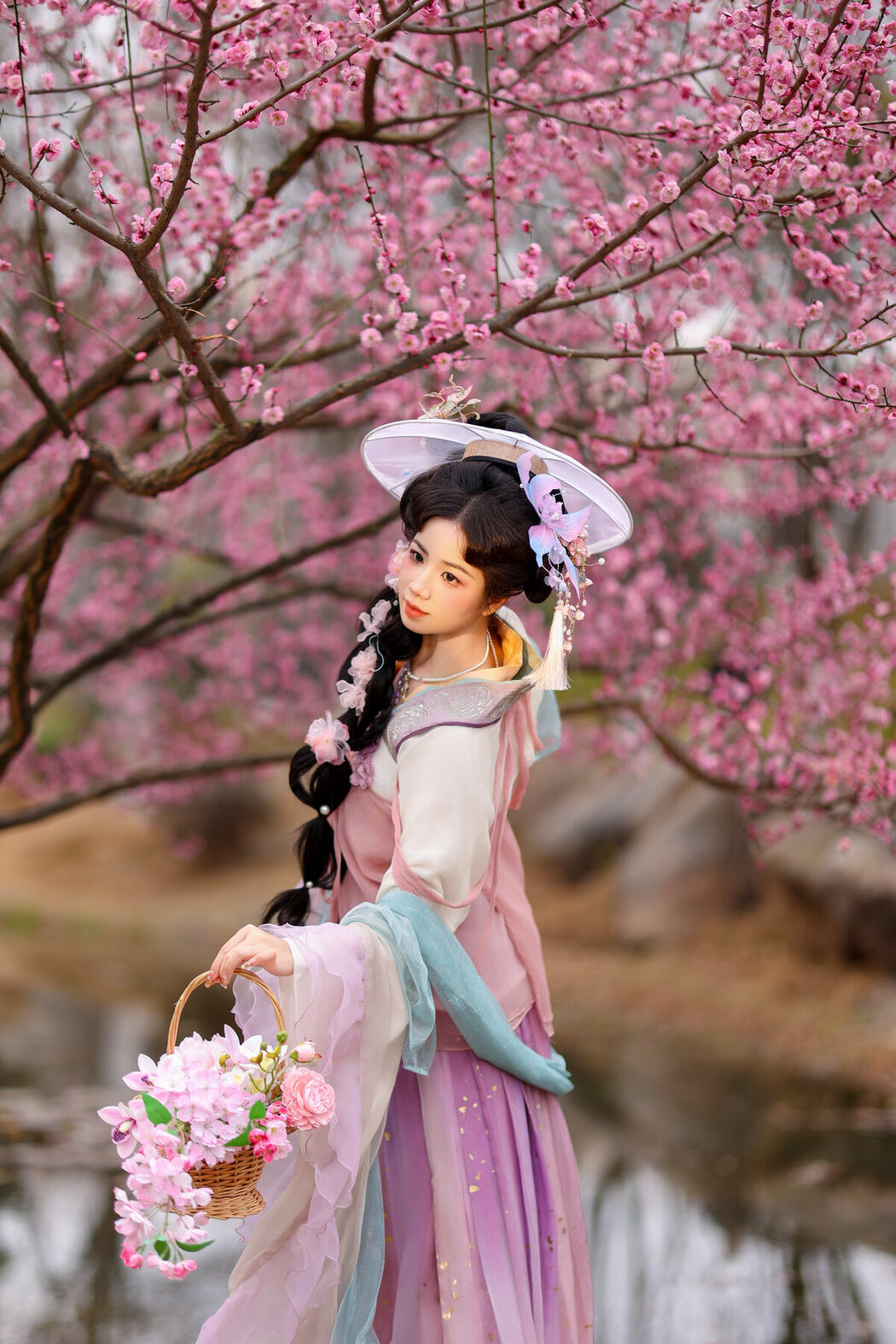 YiTuYu艺图语 Vol.9463 Xiao Du Tong Xue (47P)