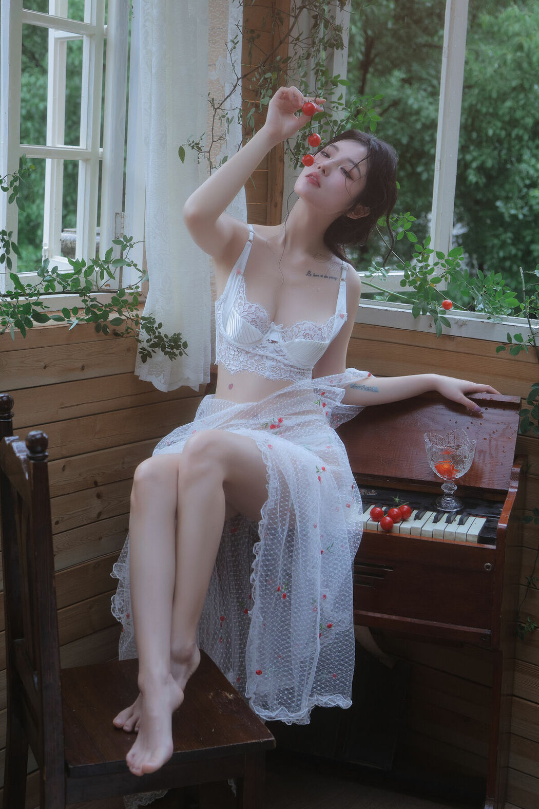 YiTuYu艺图语 Vol.9465 Tao Liang A Zhai (37P)