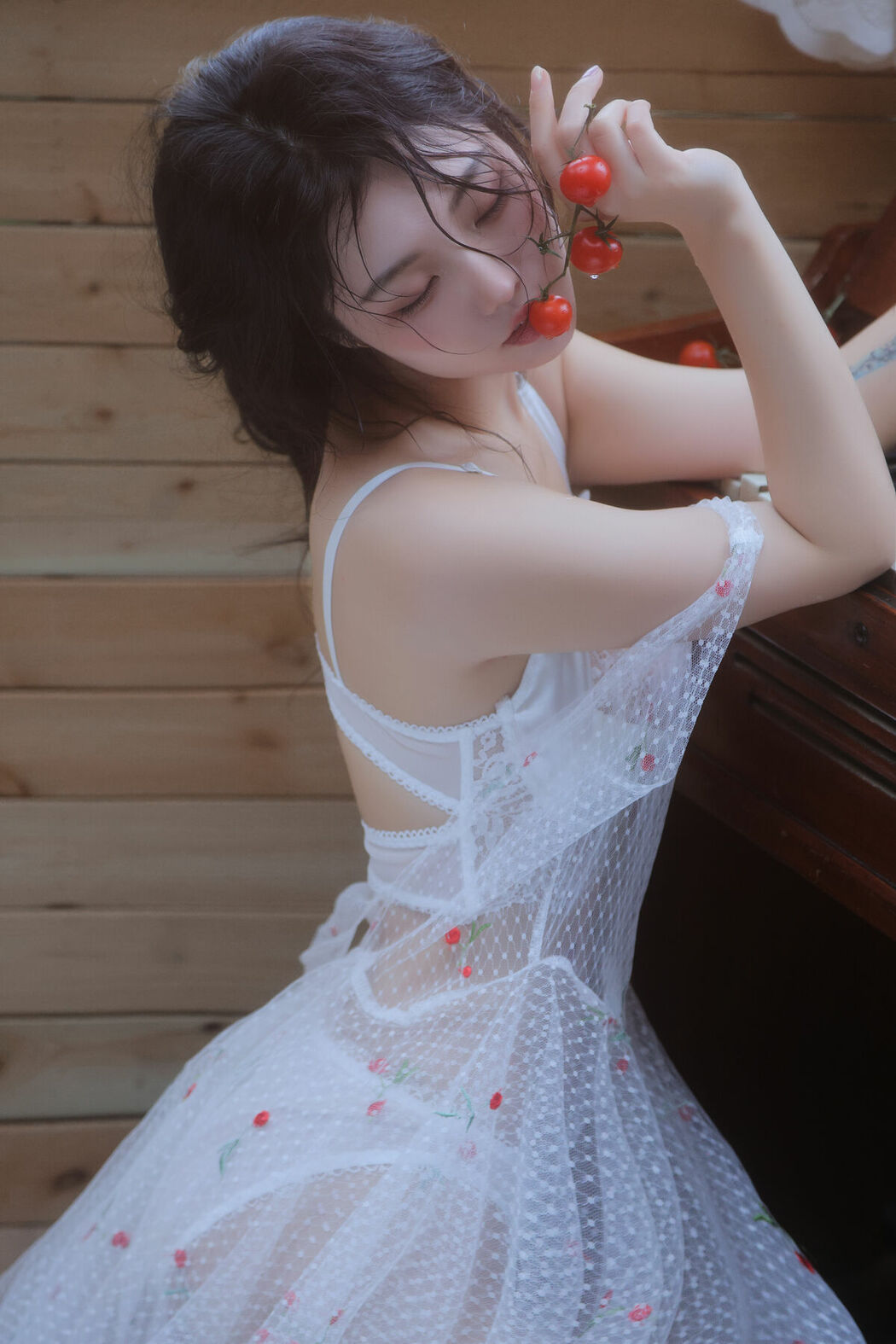 YiTuYu艺图语 Vol.9465 Tao Liang A Zhai (37P)