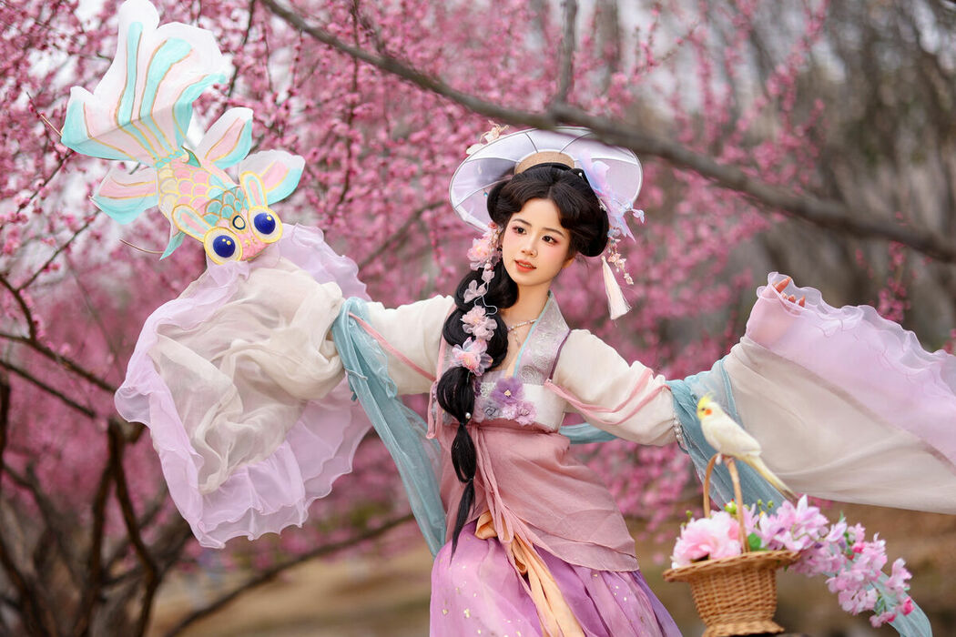 YiTuYu艺图语 Vol.9463 Xiao Du Tong Xue (47P)